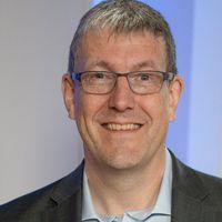 Dr. Carsten Schwenke