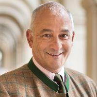 Prof. Tino F. Schwarz