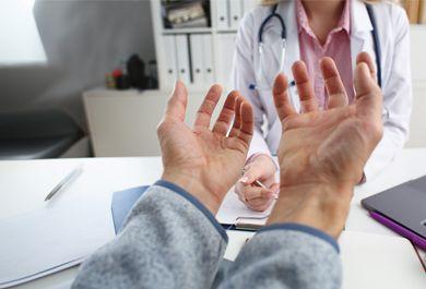 Versorgungslandschaft des Chronischen Handekzems: Status Quo, Herausforderungen und Berufsdermatologie?