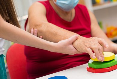 Verbesserung der Versorgung von Patienten mit spastischer Bewegungsstörung nach Schlaganfall: Diskussion des deutschen Konsensus und seiner Umsetzung