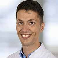 Dr. med. Gabor Dobos